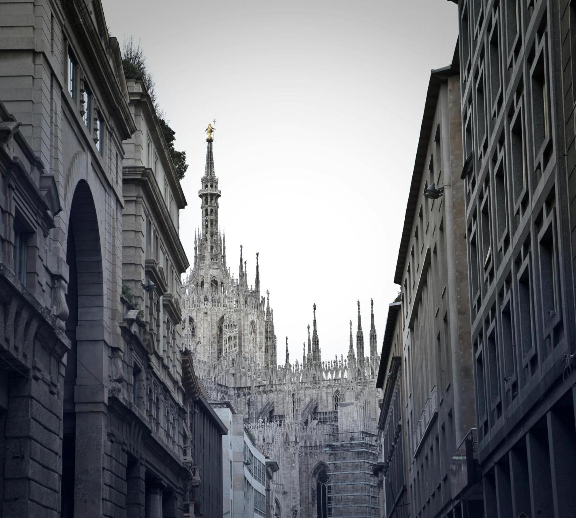 Апартаменты The Urban Wildlife - San Babila Duomo Милан Экстерьер фото